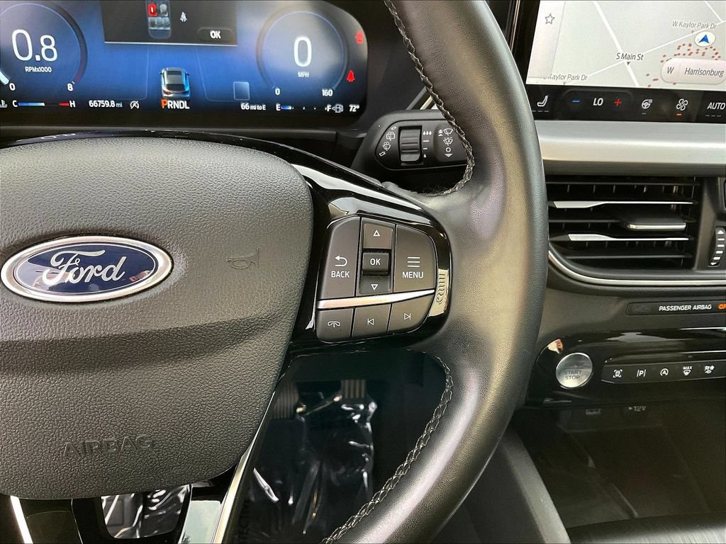 Certified 2023 Ford Escape Platinum w/ Premium Technology Package AWD/4WD image 14