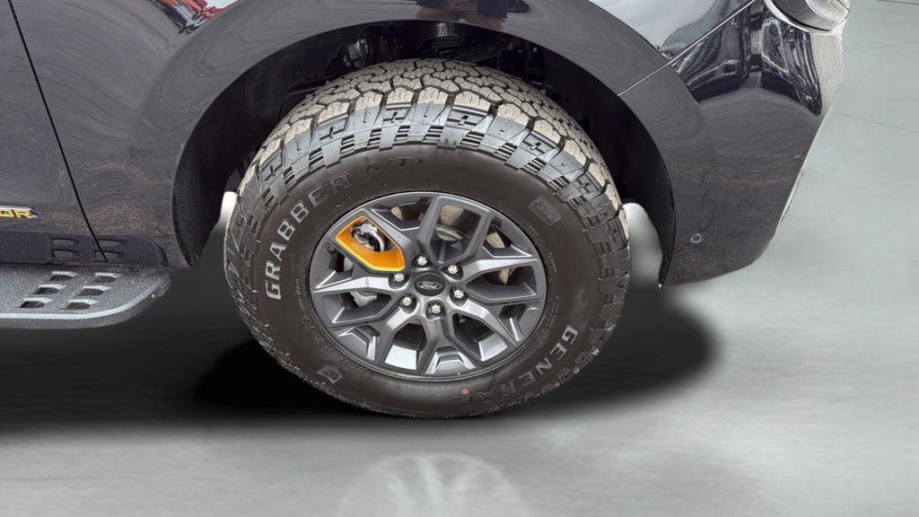 Certified 2025 Ford Expedition Tremor AWD/4WD image 46