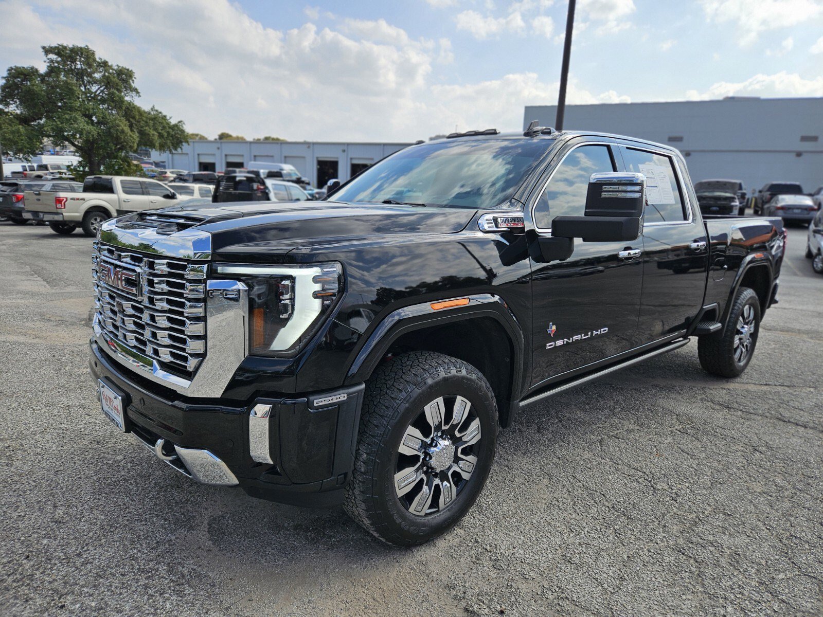 Used 2024 GMC Sierra 2500 Denali w/ Denali Reserve Package image 7