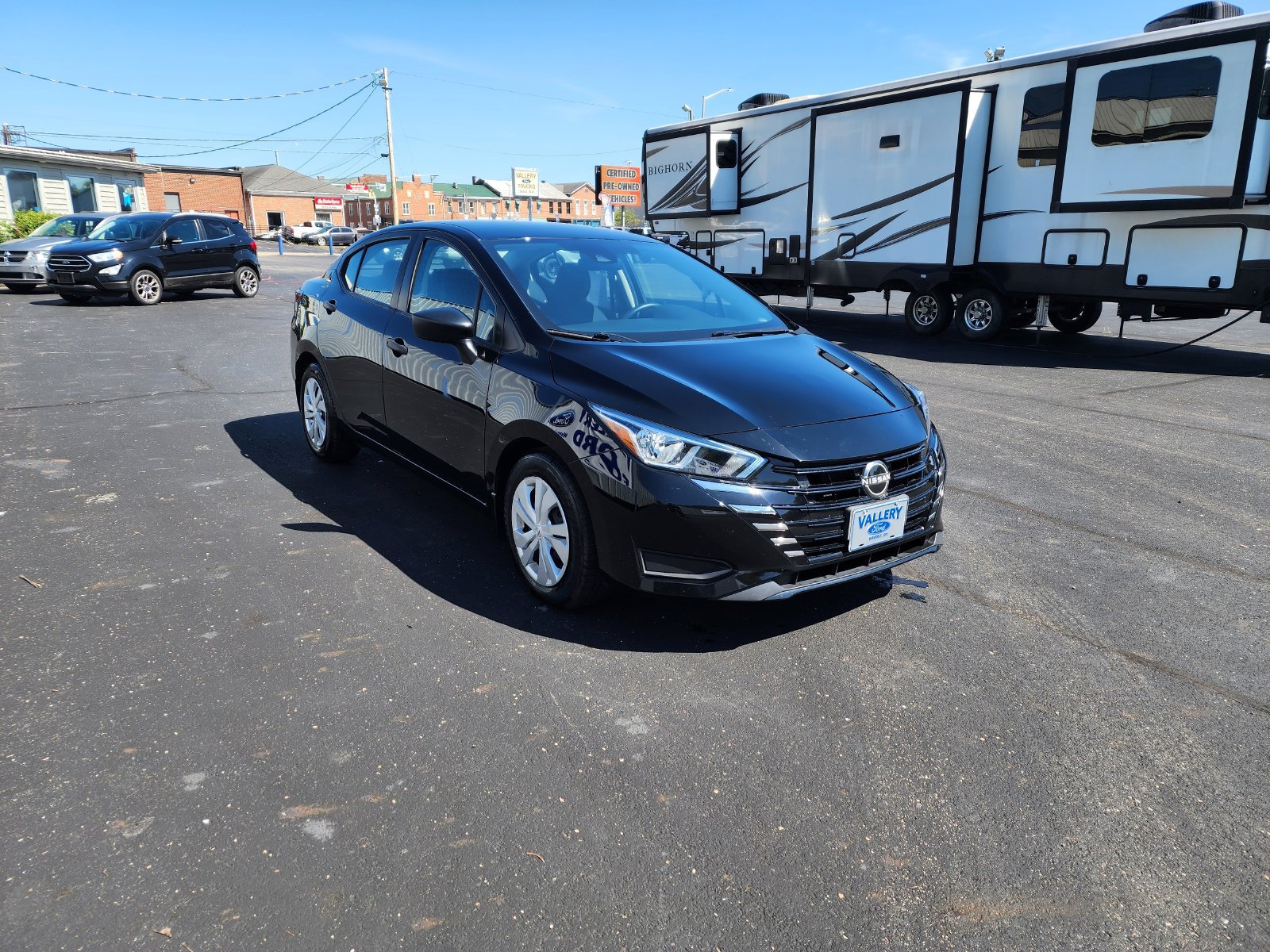Used 2024 Nissan Versa S w/ Trunk Package FWD image 7