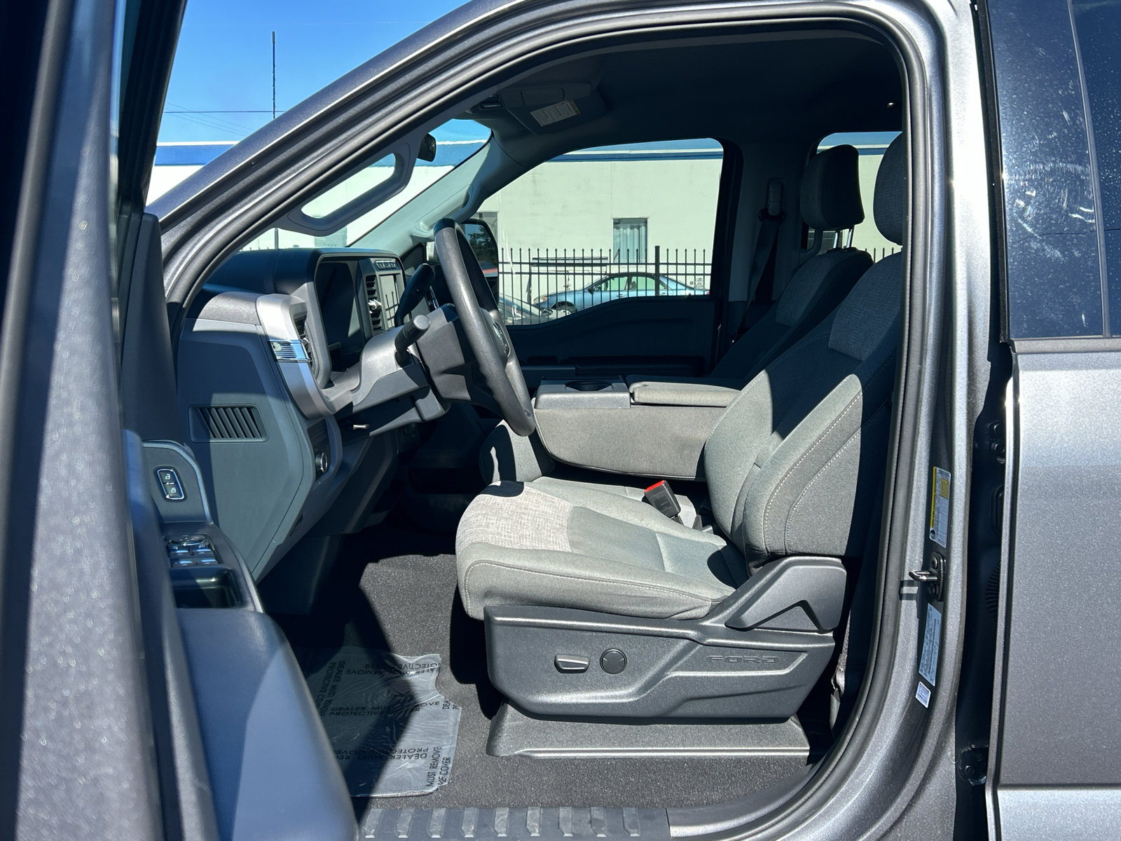 Certified 2024 Ford F250 XLT AWD/4WD image 16