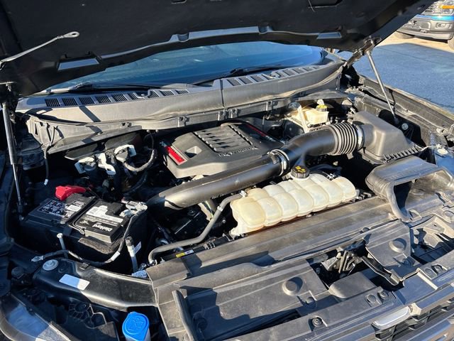 Certified 2022 Ford F150 Raptor w/ Equipment Group 801A High image 10