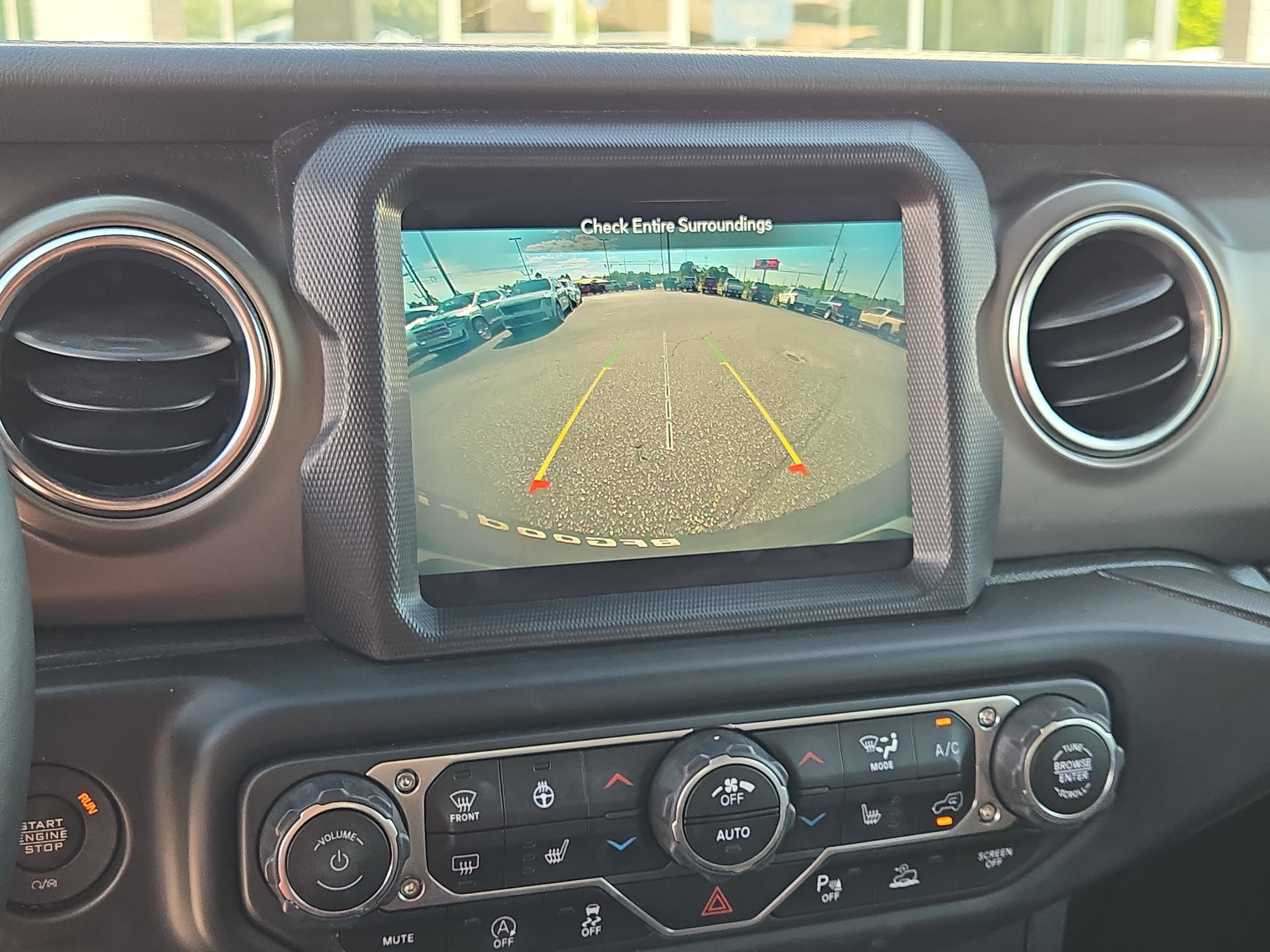 Used 2021 Jeep Wrangler Unlimited Rubicon AWD/4WD image 31