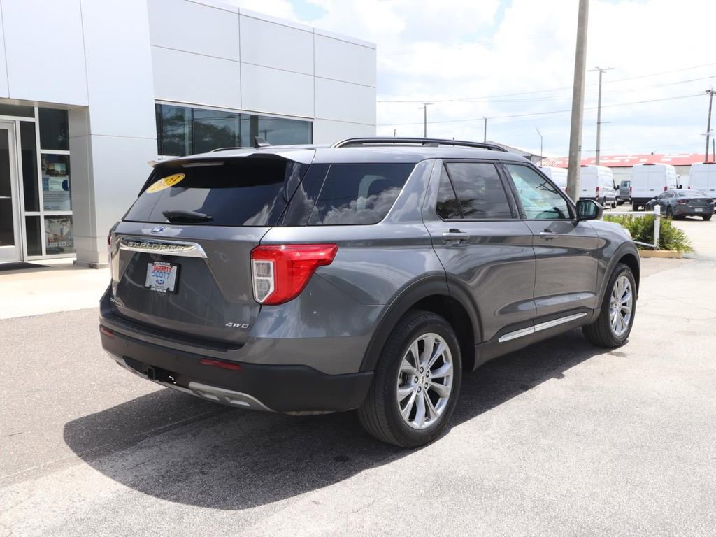 Certified 2023 Ford Explorer XLT w/ Equipment Group 202A AWD/4WD image 13