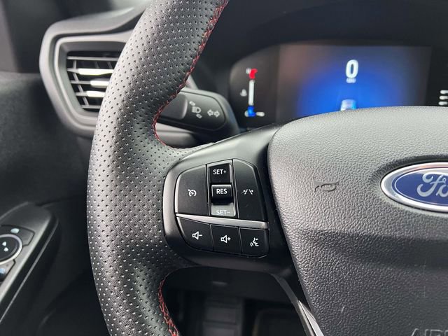 Certified 2023 Ford Escape ST-Line image 16