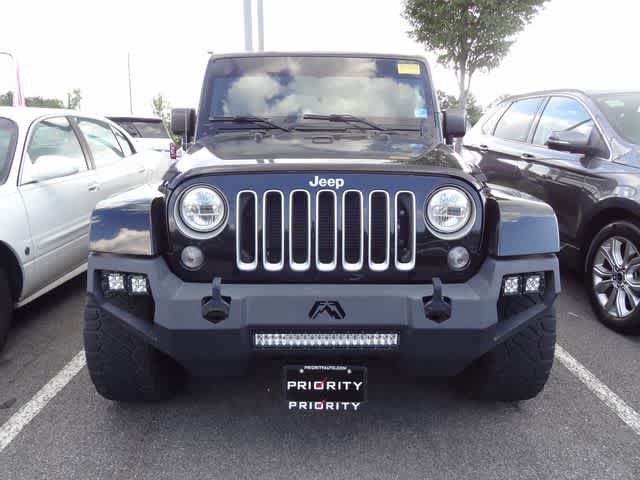 Used 2017 Jeep Wrangler Unlimited Sahara w/ Connectivity Group AWD/4WD image 2