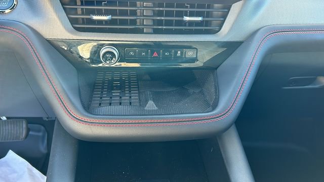 Certified 2025 Ford Explorer ST image 22