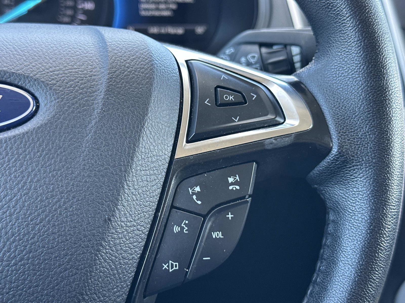 Certified 2024 Ford Edge SEL image 15