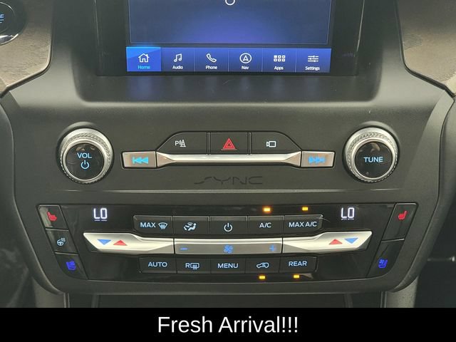 Certified 2020 Ford Explorer Platinum w/ Premium Technology Package AWD/4WD image 23