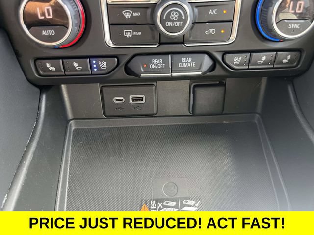 Used 2023 Chevrolet Suburban High Country AWD/4WD image 34