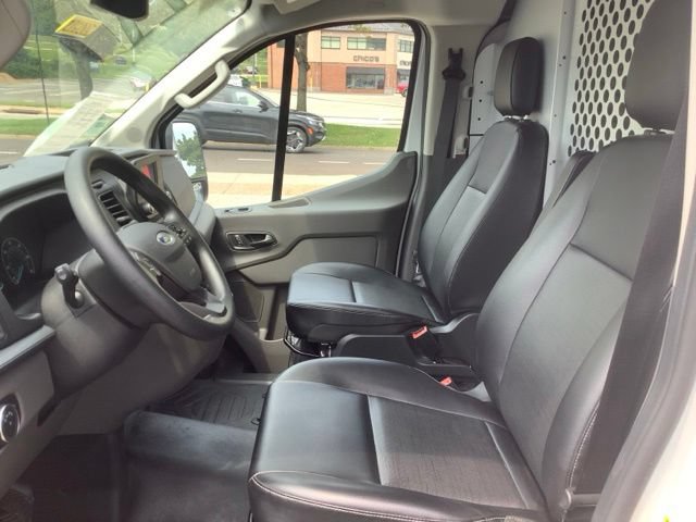 Certified 2025 Ford Transit 250 Low Roof w/ Exterior Upgrade Package RWD image 10
