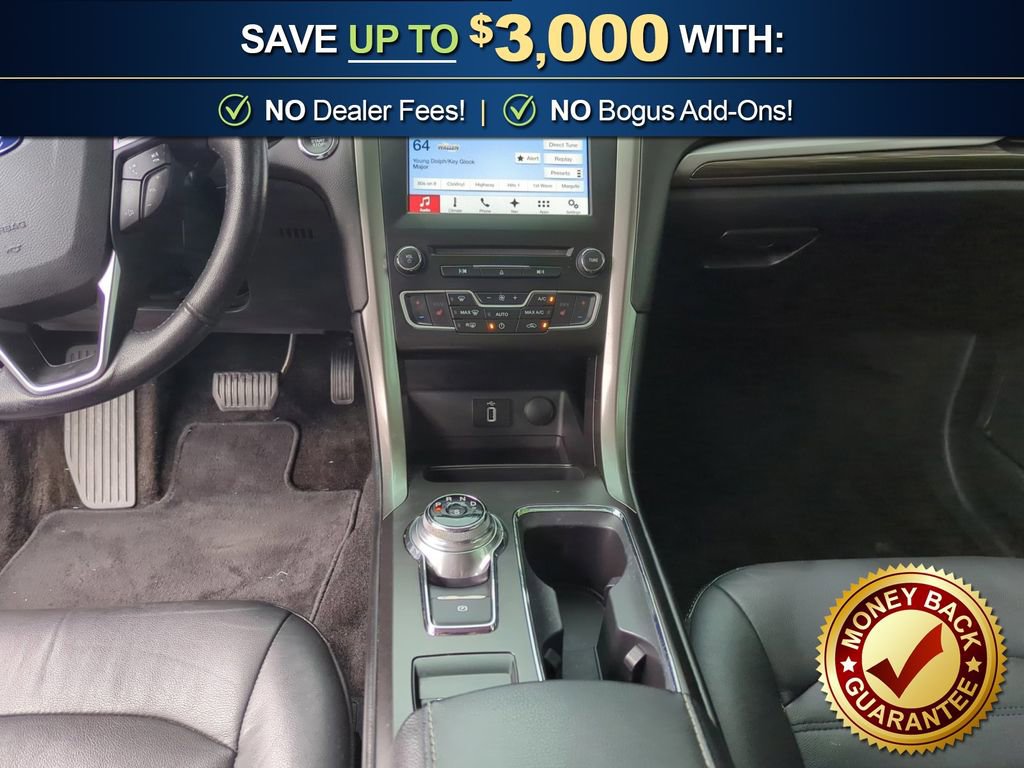 Certified 2017 Ford Fusion SE w/ Fusion SE Technology Package FWD image 20