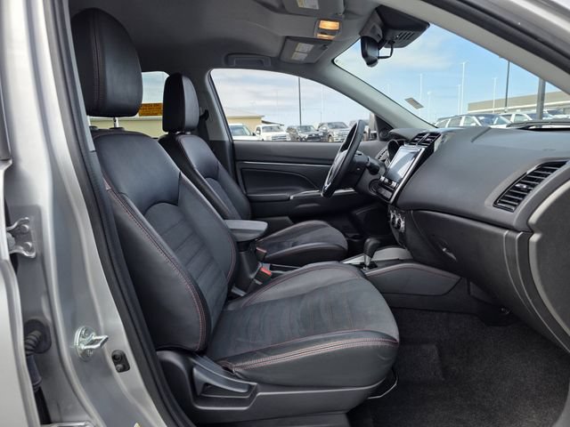 Used 2024 Mitsubishi Outlander Sport AWD image 25