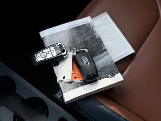 Certified 2022 Ford Maverick Lariat w/ Lariat Luxury Package image 4