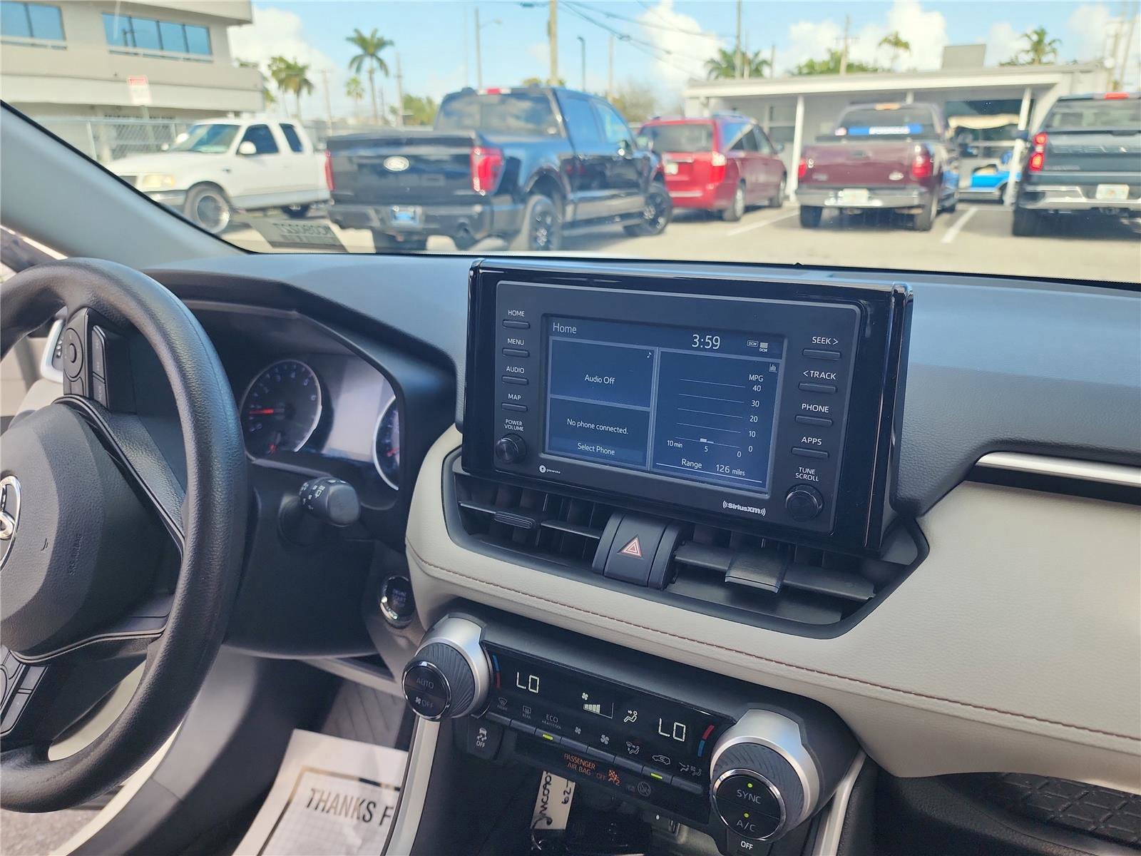 Used 2021 Toyota RAV4 XLE image 31