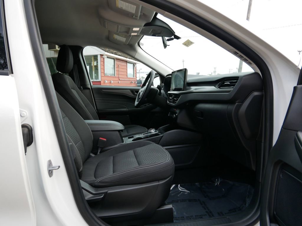 Certified 2023 Ford Escape Active w/ Tech Pack #1 AWD/4WD image 8
