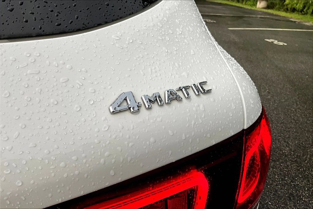 Used 2022 Mercedes-Benz GLC 300 4MATIC w/ Premium Package Lite image 26
