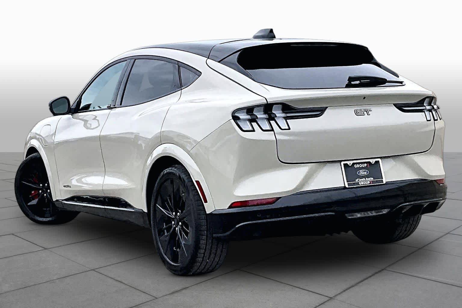 Certified 2025 Ford Mustang Mach-E GT AWD/4WD image 5