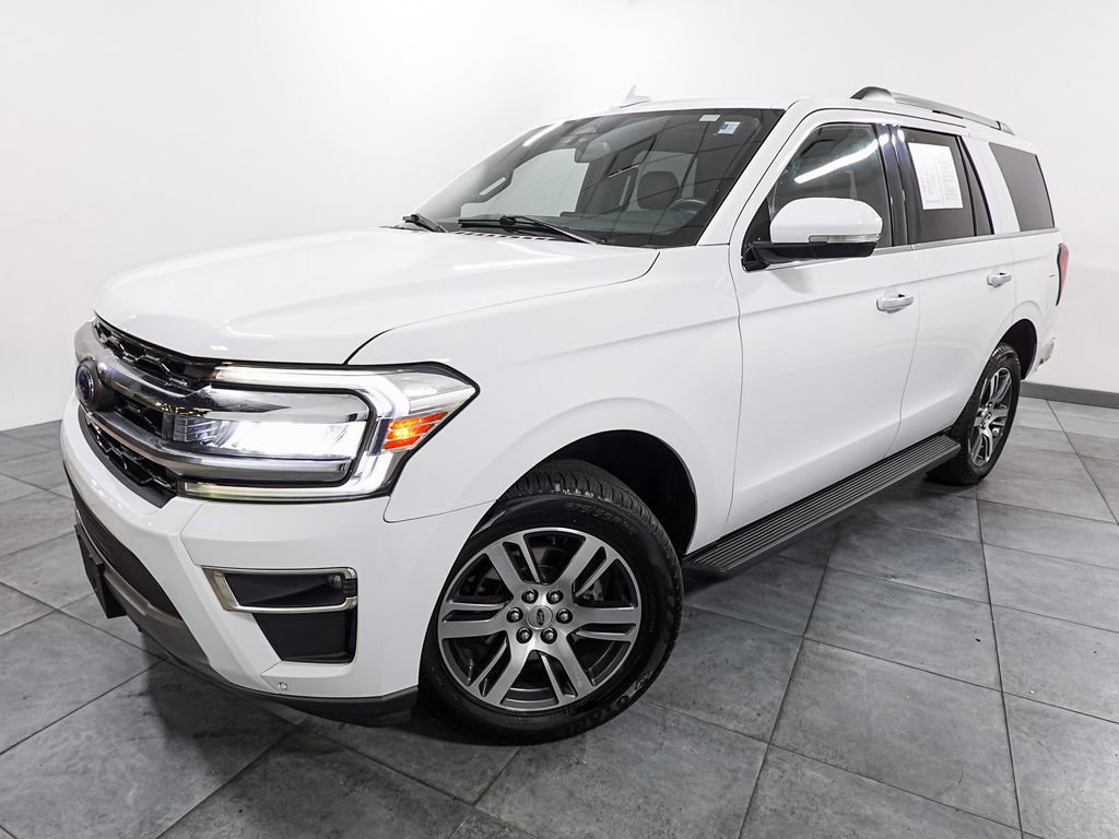 Certified 2024 Ford Expedition Limited image 3