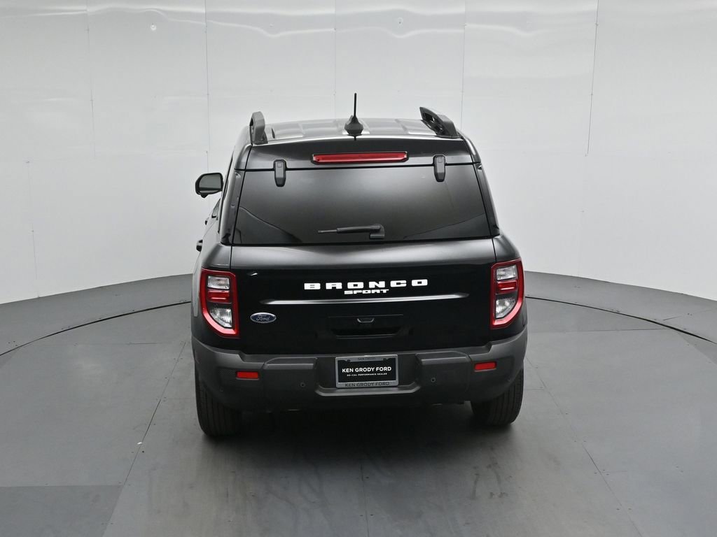 Certified 2025 Ford Bronco Sport Outer Banks w/ Outer Banks Tech Package+ AWD/4WD image 42