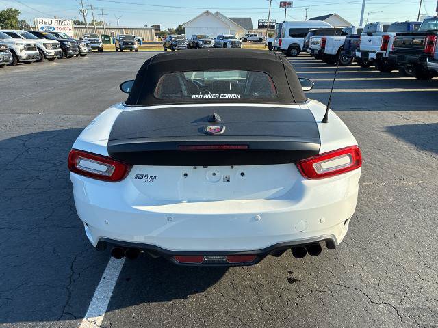 Used 2020 FIAT 124 Spider Abarth w/ Convenience Group RWD image 6