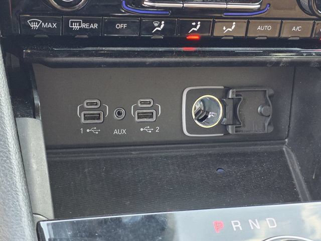 Used 2023 Jeep Grand Cherokee Summit w/ Luxury Tech Group V RWD image 26