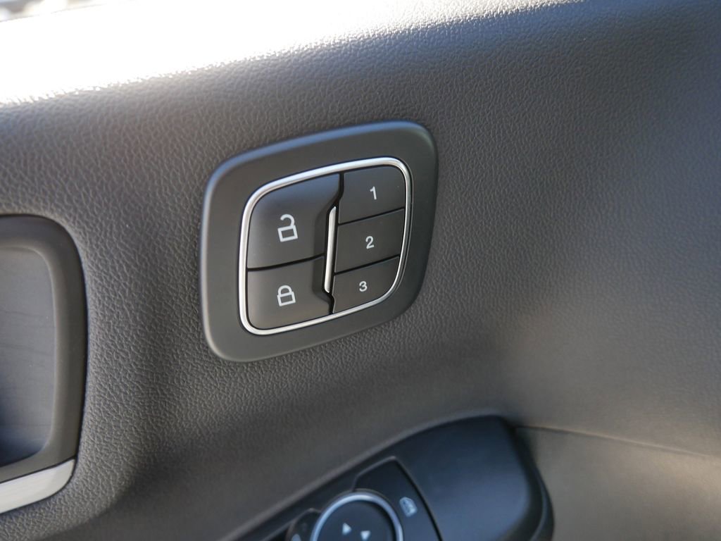 Certified 2024 Ford Escape Platinum image 14