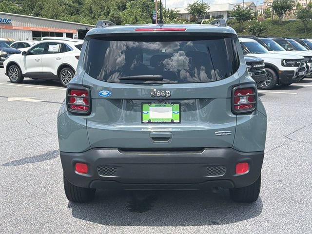 Used 2018 Jeep Renegade Latitude FWD image 7