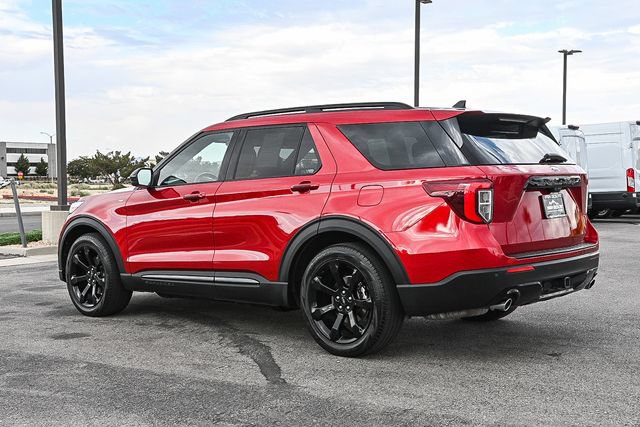 Certified 2023 Ford Explorer ST-Line w/ Class IV Trailer Tow Package RWD image 6
