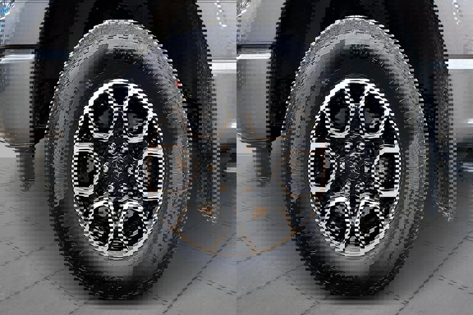 Certified 2023 Ford F150 XLT w/ Equipment Group 302A High image 10