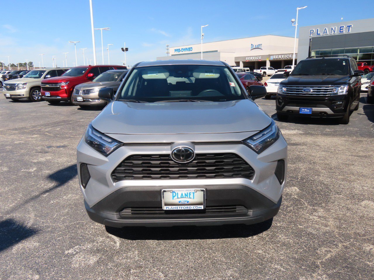 Used 2024 Toyota RAV4 LE image 8