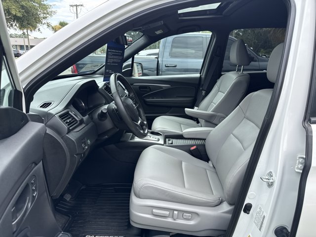 Used 2023 Honda Passport EX-L image 14