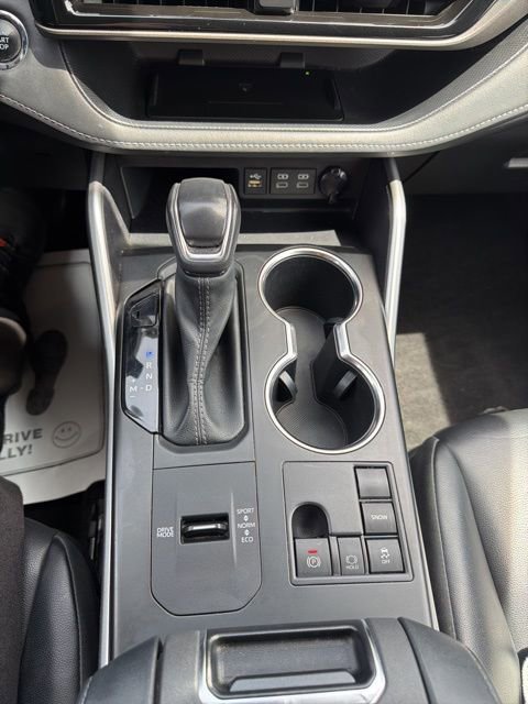 Used 2023 Toyota Highlander XLE FWD image 26