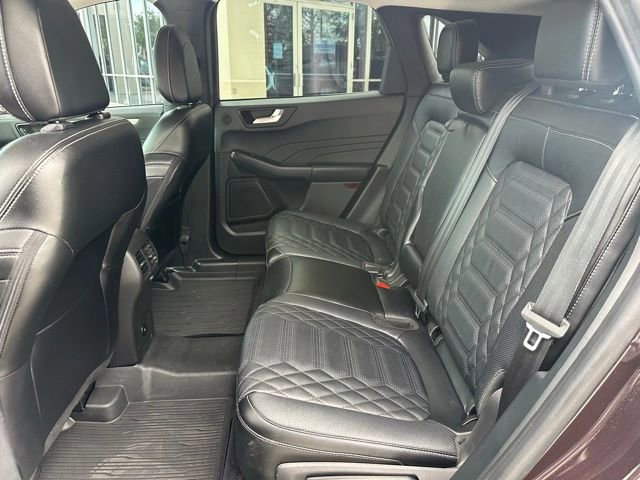 Certified 2023 Ford Escape SE w/ PHEV Premium Package FWD image 13