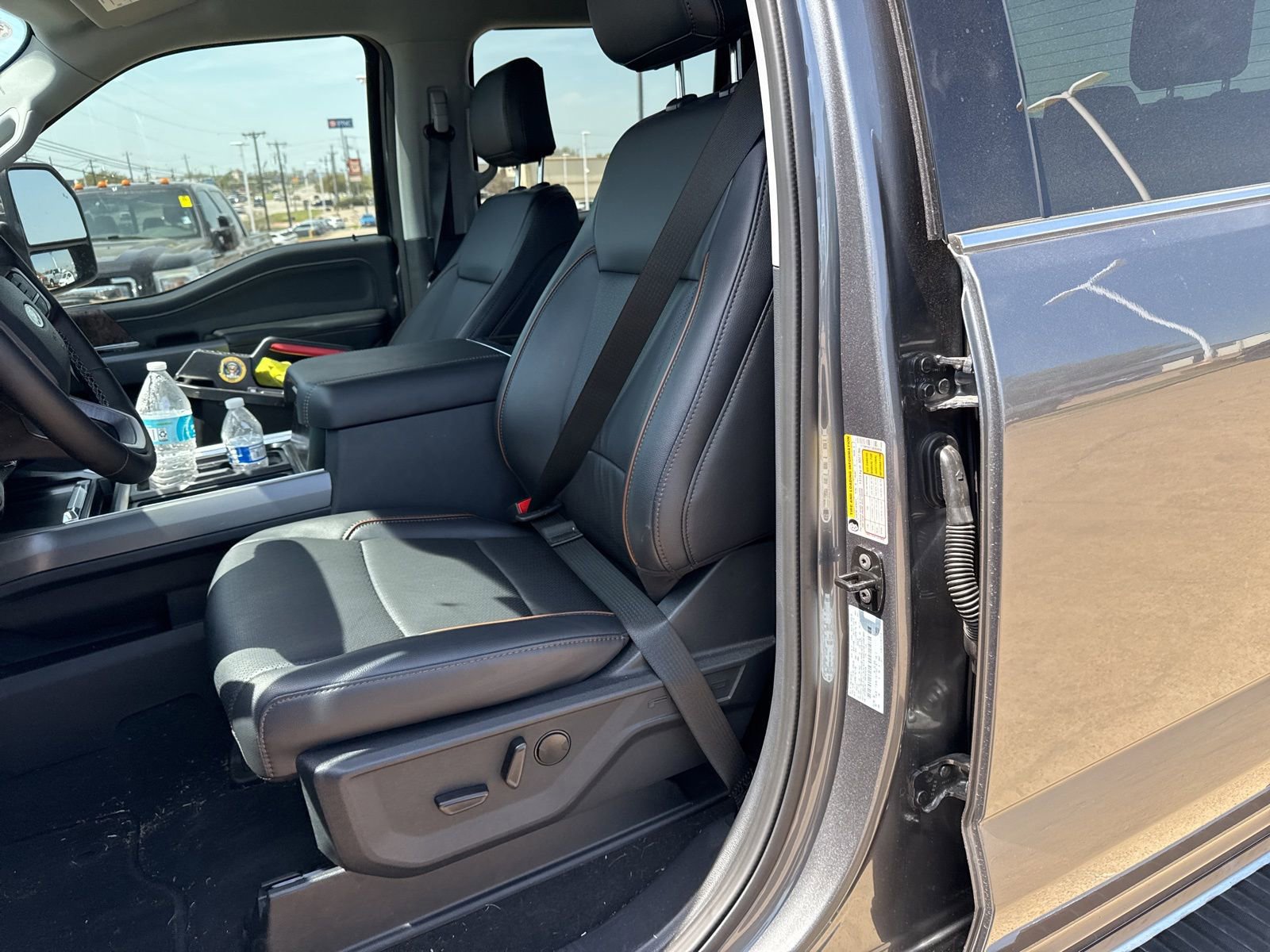 Certified 2025 Ford F250 Lariat w/ Chrome Package image 14