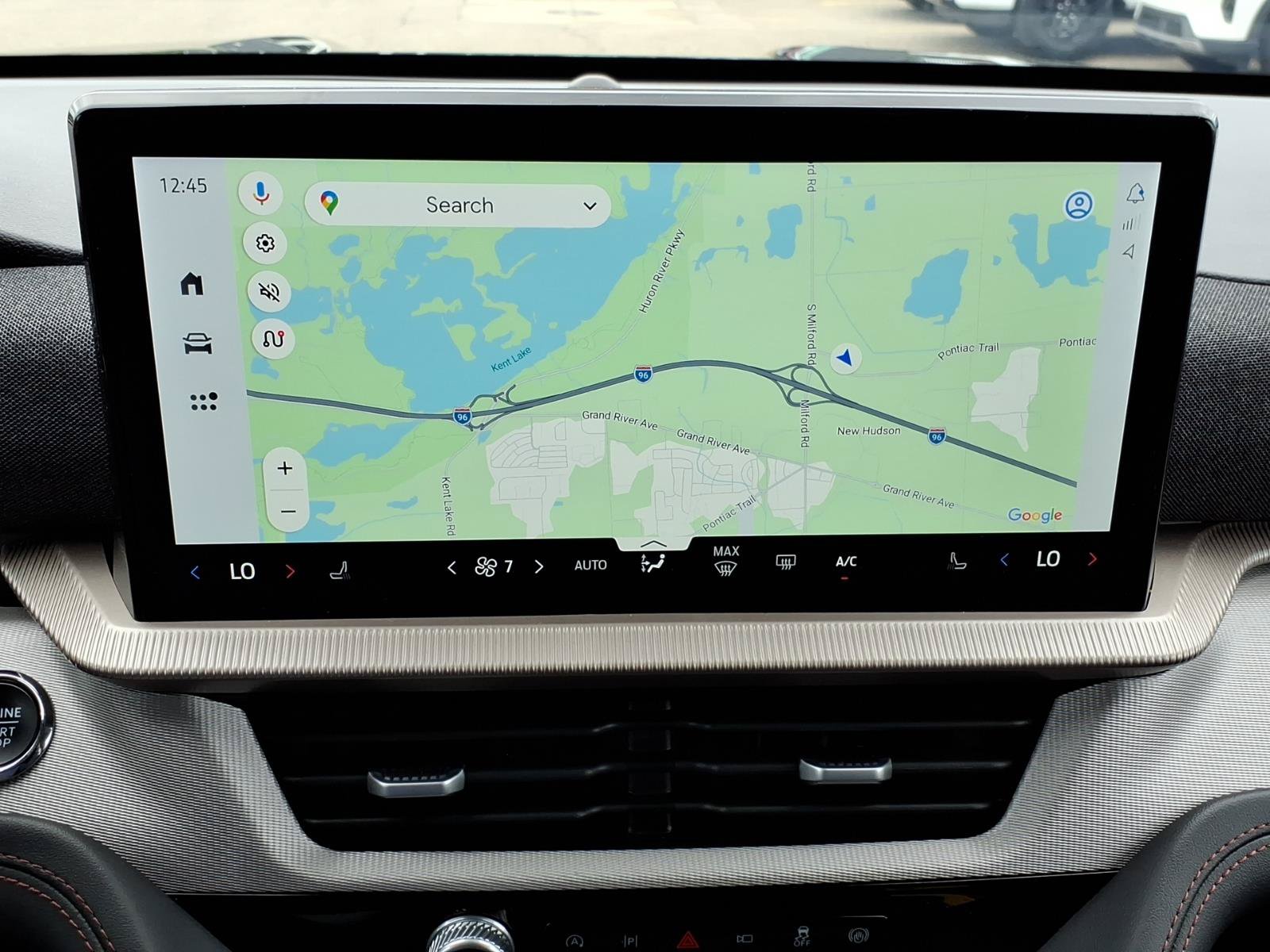 Certified 2025 Ford Explorer Active AWD/4WD image 18