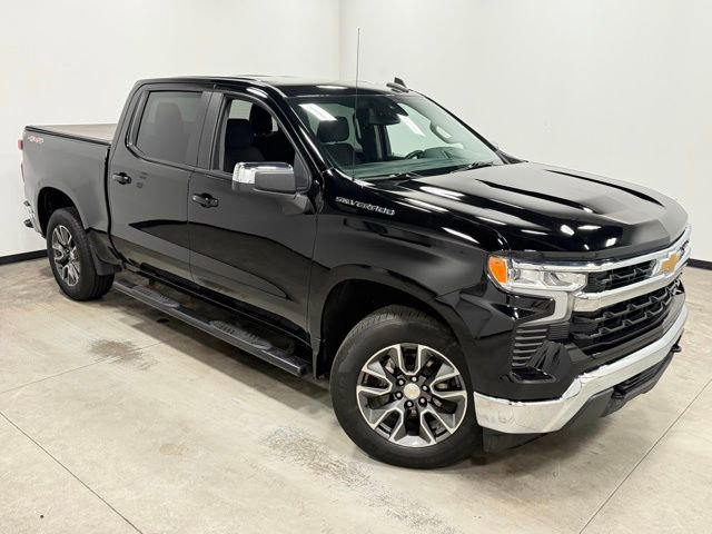 Used 2022 Chevrolet Silverado 1500 LT image 36