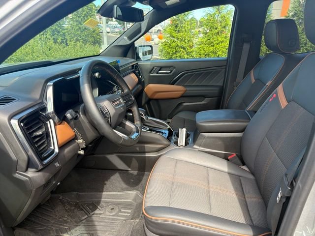 Used 2025 GMC Canyon AT4 AWD/4WD image 12