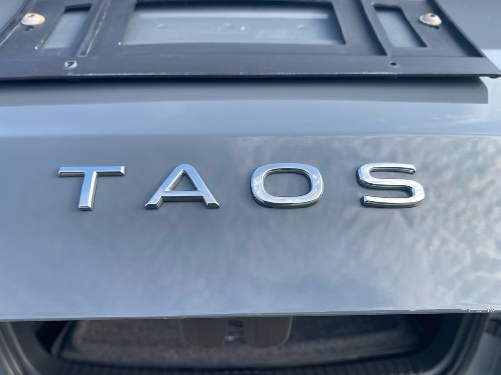 Used 2022 Volkswagen Taos SE AWD/4WD image 18