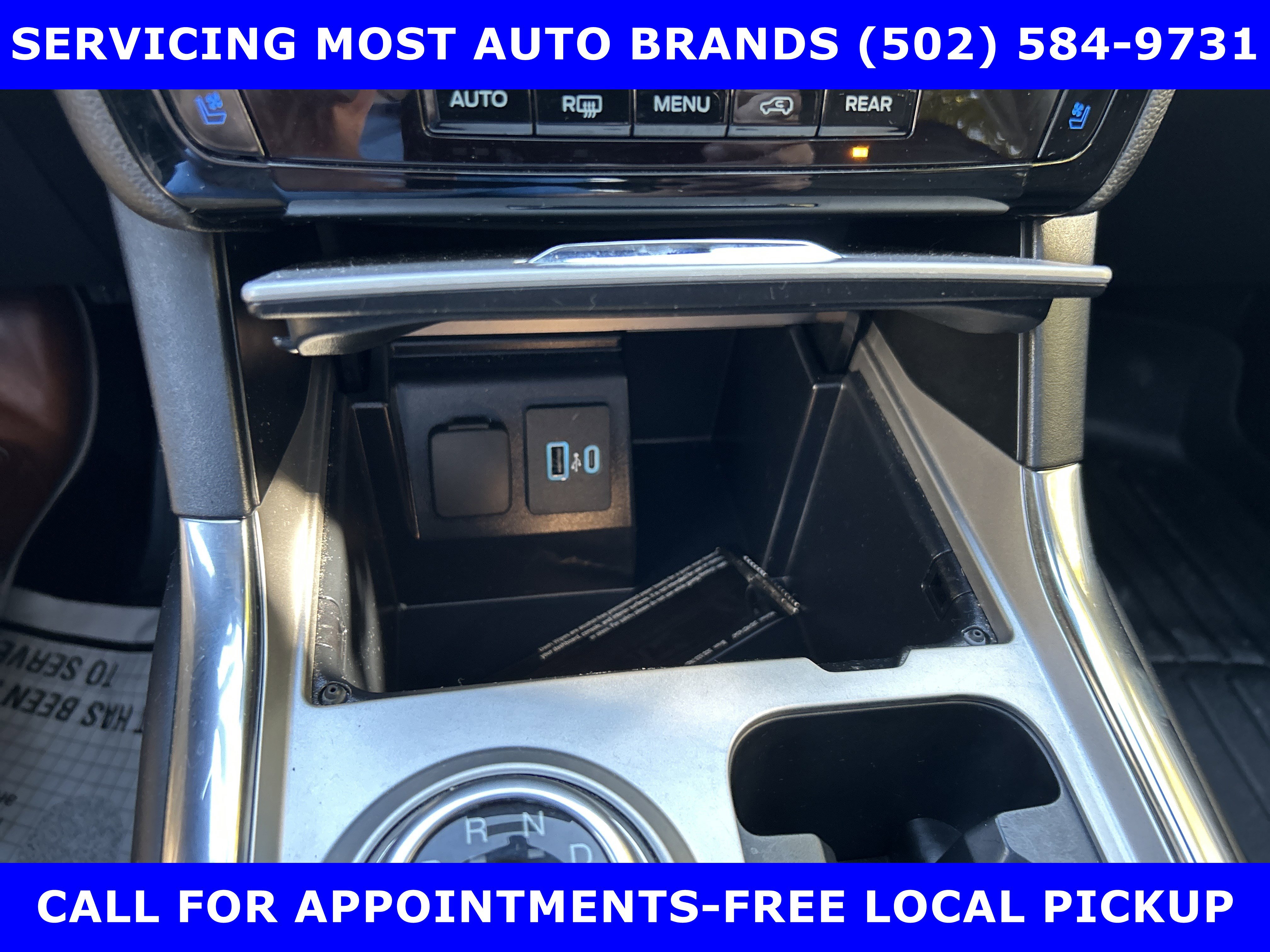 Certified 2022 Ford Explorer Limited w/ Equipment Group 301A image 29