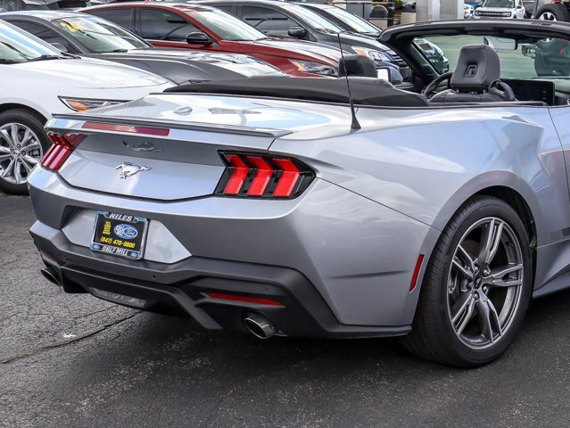 Certified 2025 Ford Mustang Premium w/ Wheel & Stripe Package RWD image 10