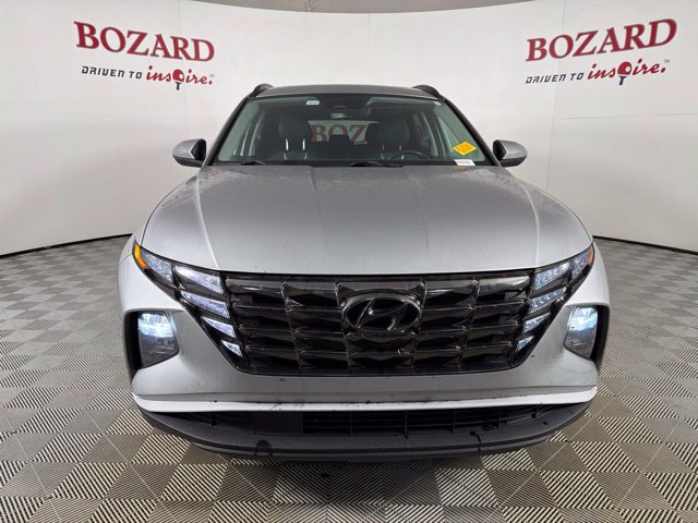 Used 2022 Hyundai Tucson SEL w/ Convenience + Premium Package FWD image 2