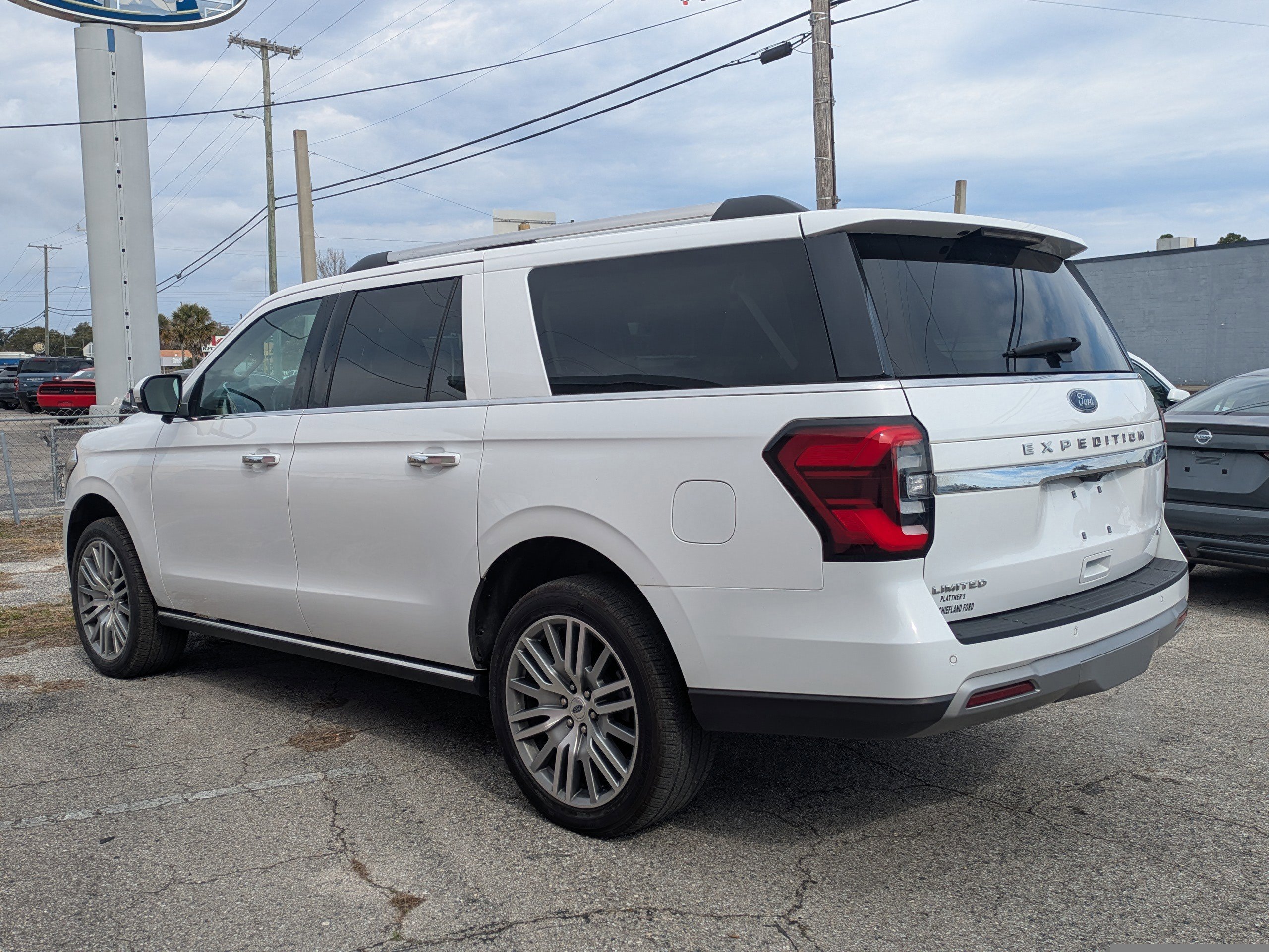 Certified 2023 Ford Expedition Max Limited image 2