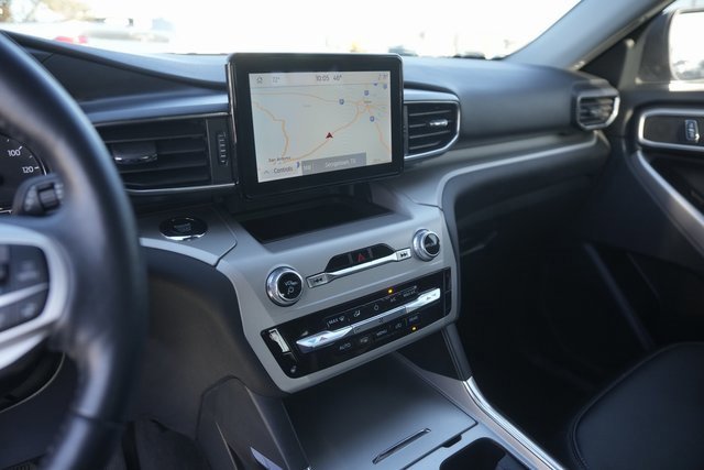 Certified 2023 Ford Explorer XLT w/ Equipment Group 202A image 27