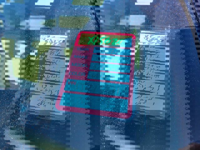 Used 2025 Toyota Sienna XSE image 27