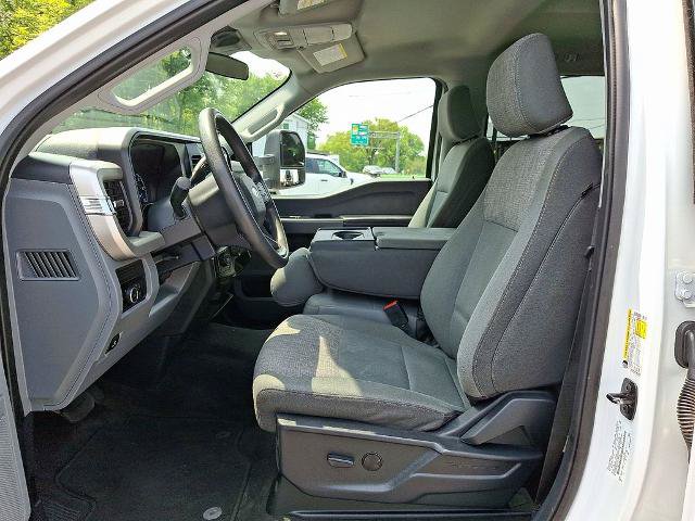 Certified 2025 Ford F350 XLT AWD/4WD image 13