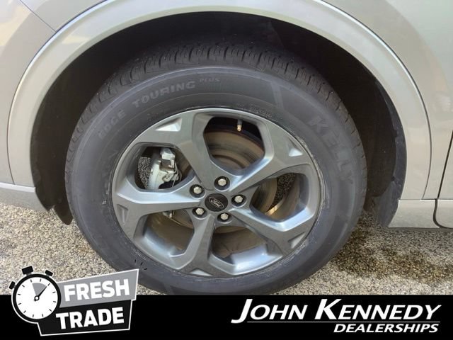 Certified 2024 Ford Escape ST-Line AWD/4WD image 37