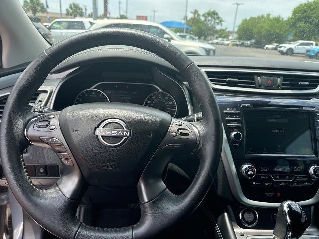 Used 2023 Nissan Murano SV w/ SV Midnight Edition Package FWD image 12