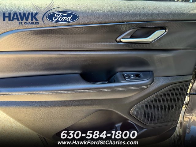Used 2024 Jeep Grand Cherokee L Laredo AWD/4WD image 19