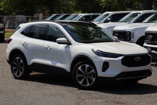 Certified 2024 Ford Escape Platinum AWD/4WD image 4